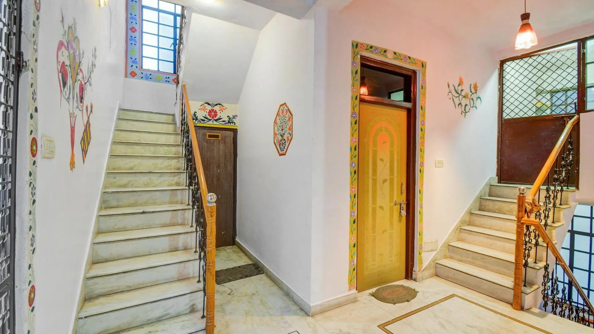 Hotel O Heritage City Palace View Atithi Guest House أُودايبور 3*,